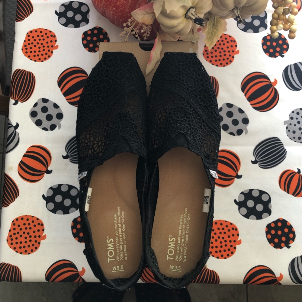 Toms shoes black mesh